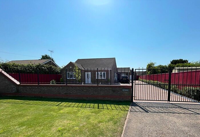 3 Bedroom Detached Bungalow For Sale In Church Gate, Gedney, PE12