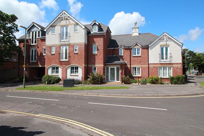 3 Bedroom Flat To Rent In Havelock Road, Warsash, Southampton, SO31