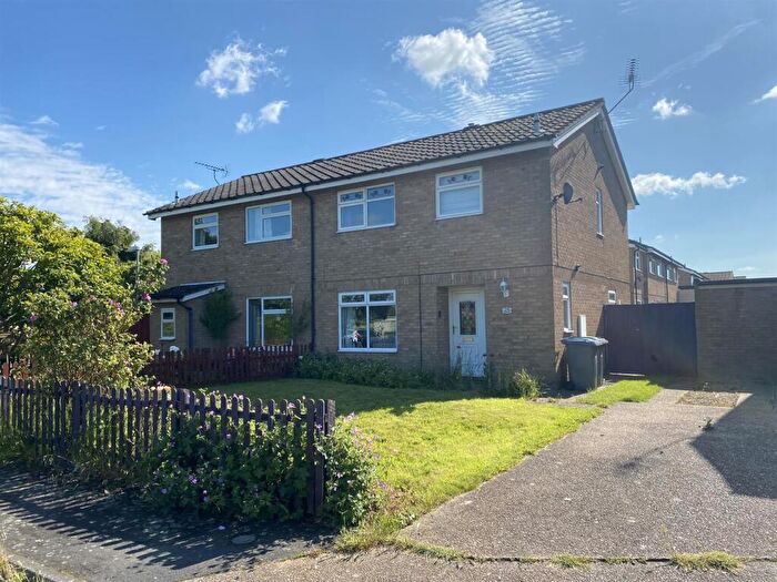 3 Bedroom Semi Detached House To Rent In Kirton, Nr Felixstowe, IP10