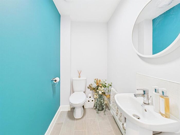 2 Bedroom End Of Terrace House For Sale In Boulton Road, Weston Turville, Aylesbury, HP22