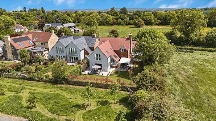 4 Bedroom Country House For Sale In Chinnor Road, Towersey, Thame, Oxfordshire, OX9