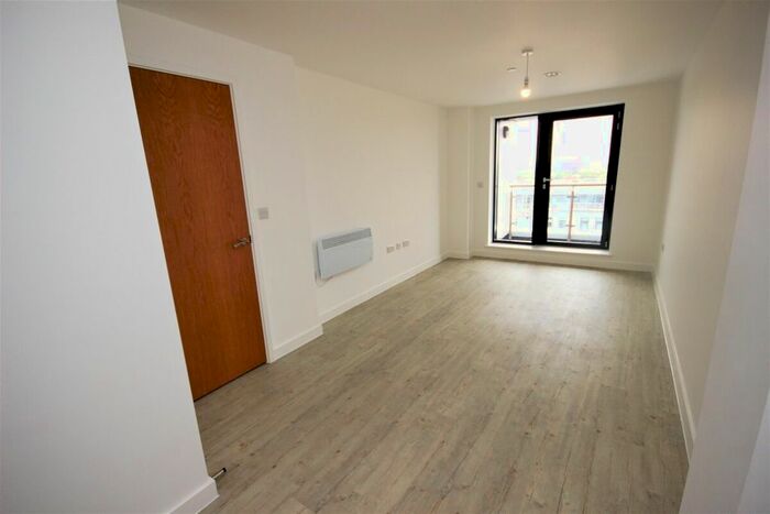 1 Bedroom Flat To Rent In Furness Quay, Salford, M50