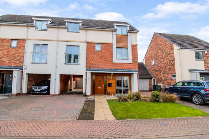 4 Bedroom Semi Detached House For Sale In Twizell Burn, Elba Park, Houghton Le Spring, DH4