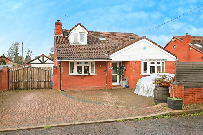 4 Bedroom Detached Bungalow For Sale In Worcester Road, Titton, Stourport-On-Severn, DY13