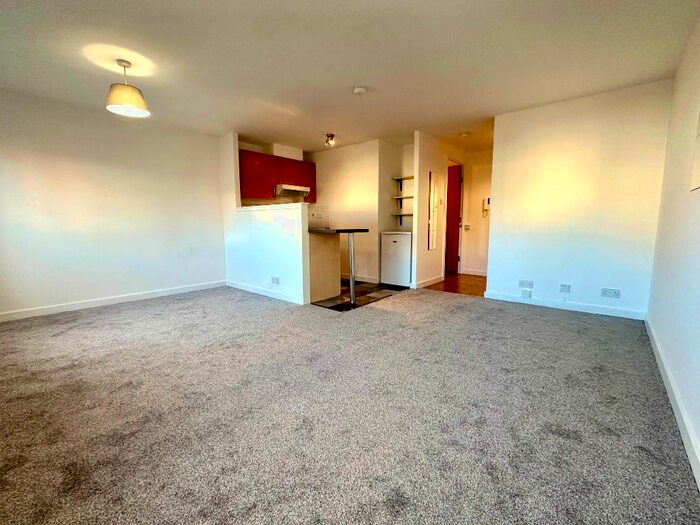 Studio To Rent In Blackfriars Road, City Centre, Glasgow, G1
