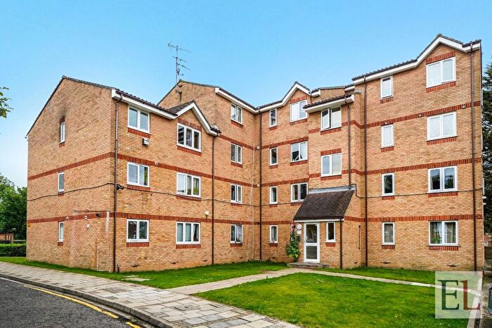 1 Bedroom Flat To Rent In Brewery Close, Wembley, HA0