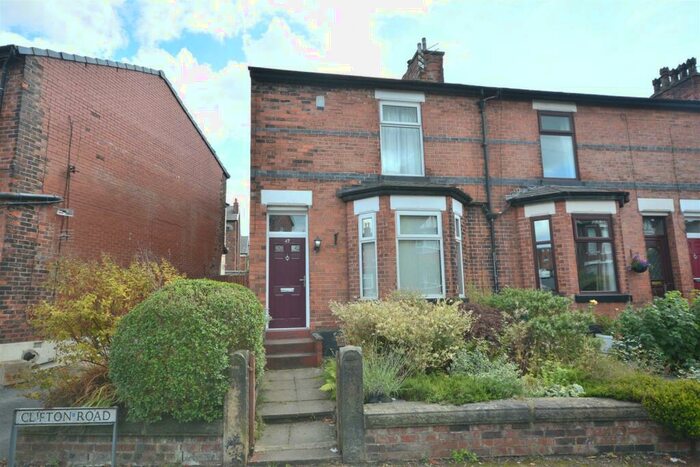 3 Bedroom End Of Terrace House To Rent In Clifton Road, Prestwich, Manchester, M25