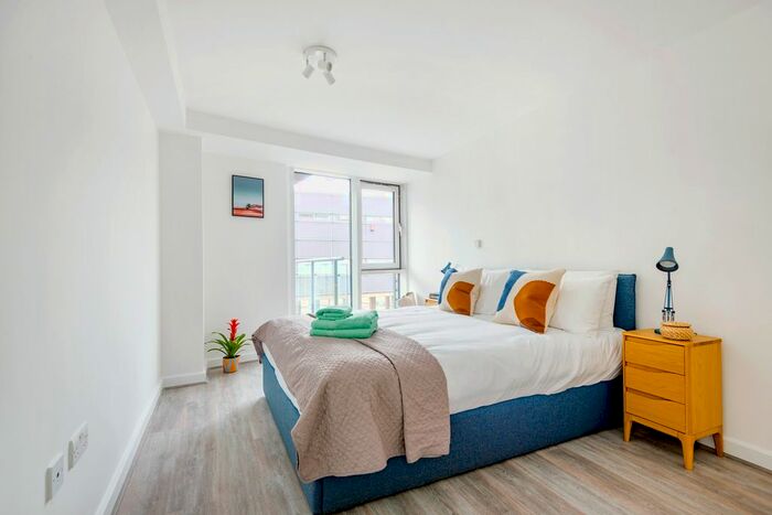 1 Bedroom Flat To Rent In Kentish Town Road, London, NW1