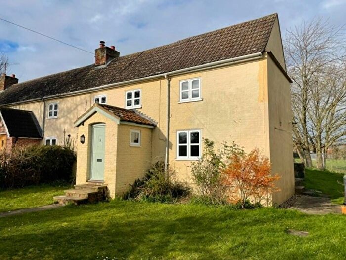 3 Bedroom Semi-Detached House To Rent In Church Lane, Lower Somersham, Ipswich, IP8