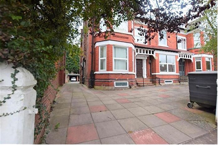 1 Bedroom Flat To Rent In Lea Road, Heaton Moor, Stockport, SK4