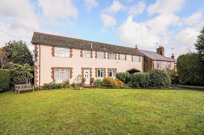 1 Bedroom Flat To Rent In Flat Frazier House, North Street, Storrington, West Sussex, RH20