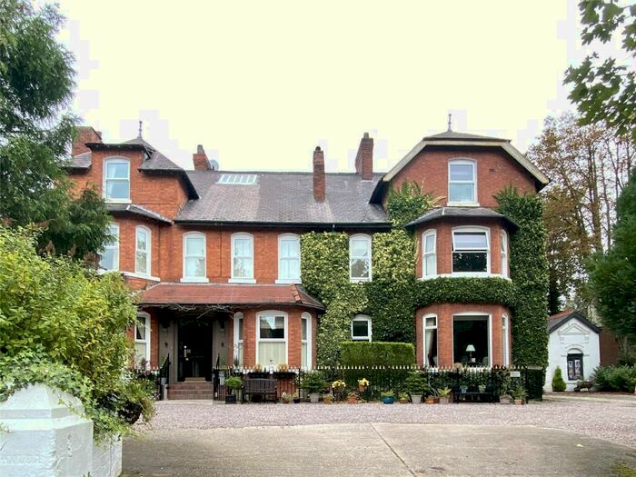 3 Bedroom House To Rent In Lennox Lea Studios & Apartments, Charlton Dr, Sale, Manchester, M33