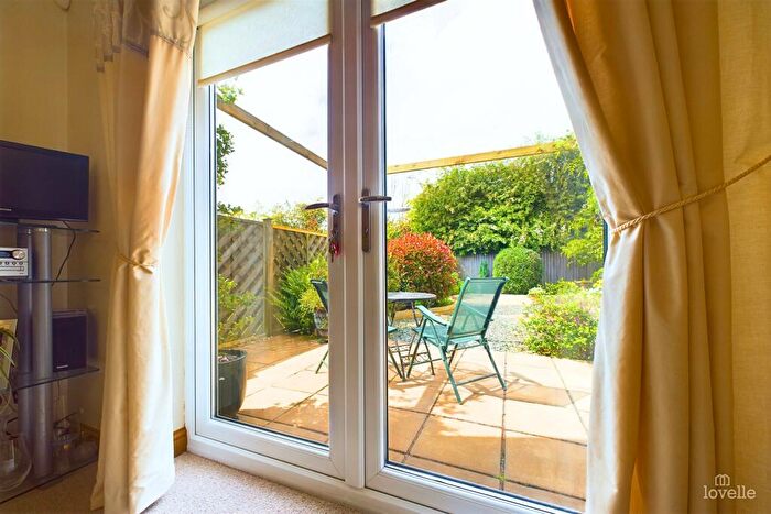 3 Bedroom Detached House For Sale In Worsley Paddock, Ulceby, North Lincolnshire, DN39