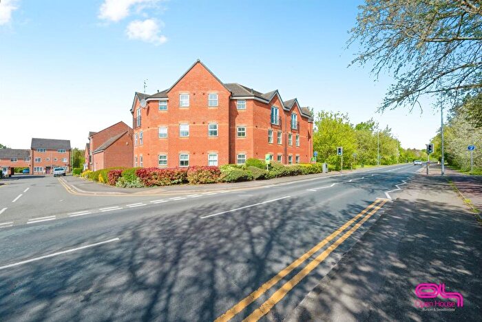 2 Bedroom Apartment For Sale In Princess Way, Burton-On-Trent, DE14
