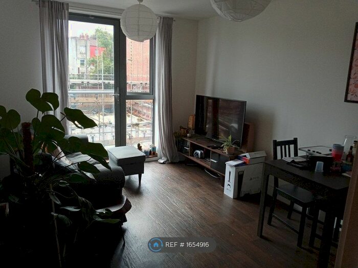 2 Bedroom Flat To Rent In Armidale Place, Bristol, BS6