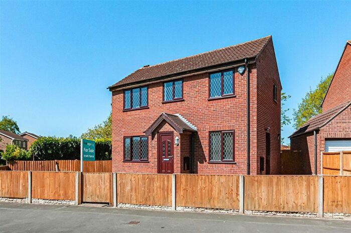 3 Bedroom Detached House For Sale In Westbourne Road, Selby, YO8