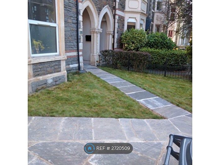 2 Bedroom Flat To Rent In Cowbridge Road East, Cardiff, CF11