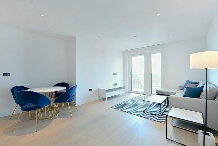 1 Bedroom Flat To Rent In Belvedere Row Apartments, White City, W12