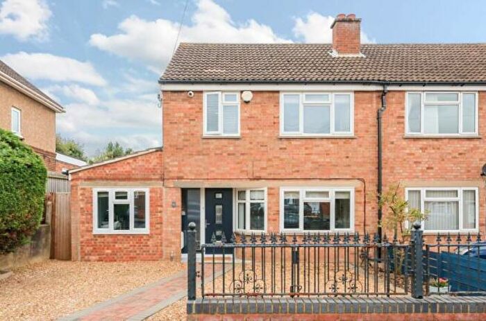 3 Bedroom Semi-Detached House To Rent In Wyatt Road, Kempston, Bedford, MK42