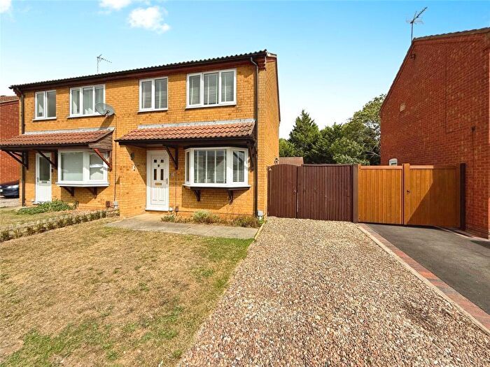 3 Bedroom Semi-Detached House For Sale In Meadow Way, Bracebridge Heath, Lincoln, Lincolnshire, LN4