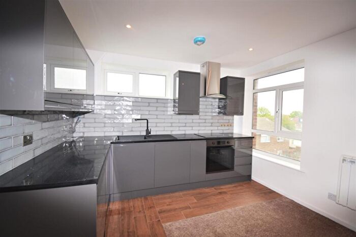 2 Bedroom Flat To Rent In Hatherley Road Sidcup, DA14