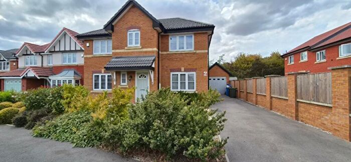 4 Bedroom Detached House To Rent In Moorgreen Way, Bircotes, Doncaster, DN11
