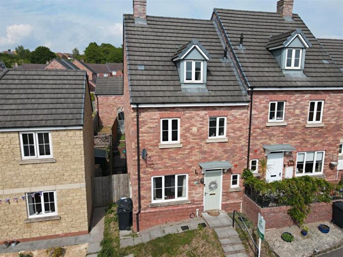 4 Bedroom Semi-Detached House For Sale In Meadow Rise, Lydney, GL15