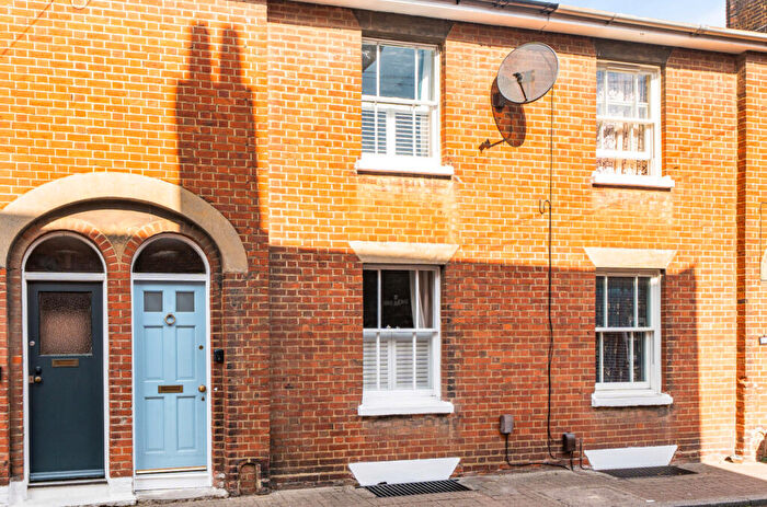 2 Bedroom Terraced House To Rent In Staple Gardens, Winchester, Hampshire, SO23