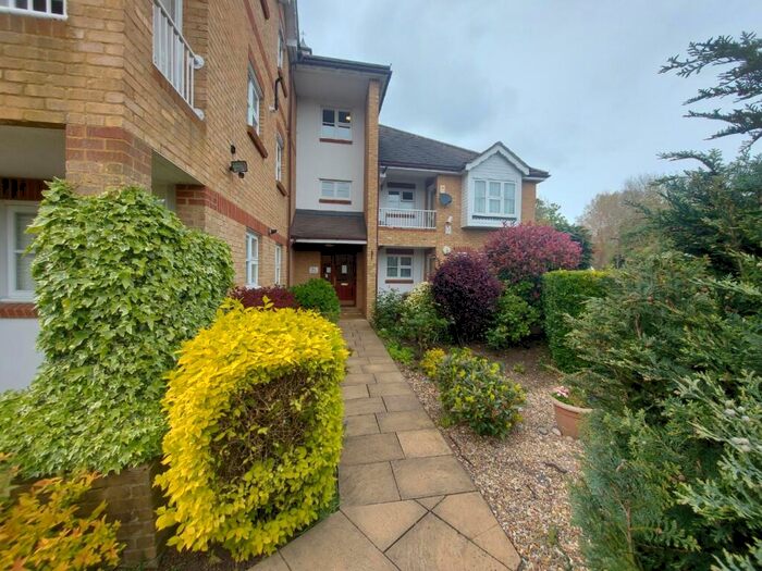2 Bedroom Apartment To Rent In Sherbourne Place, The Chase, Stanmore, Greater London, HA7