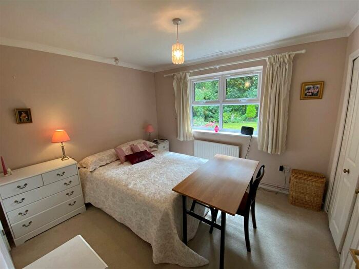 2 Bedroom Detached Bungalow For Sale In The Grange, Chobham, Woking, GU24