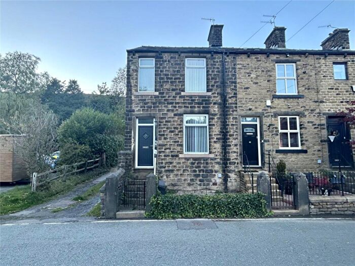 2 Bedroom End Of Terrace House For Sale In Huddersfield Road, Diggle, Saddleworth, OL3