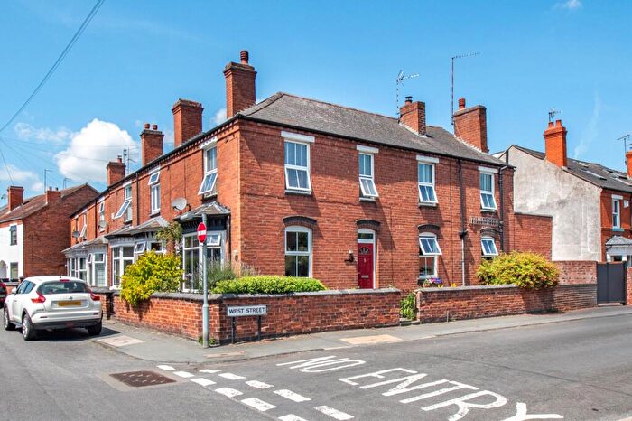 3 Bedroom End Of Terrace House For Sale In West Street, Stourbridge, West Midlands, DY8