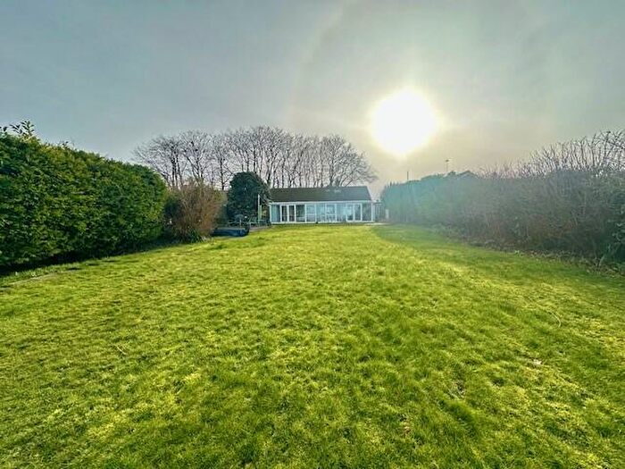 2 Bedroom Bungalow To Rent In Wrights Close, South Wonston, Winchester, SO21