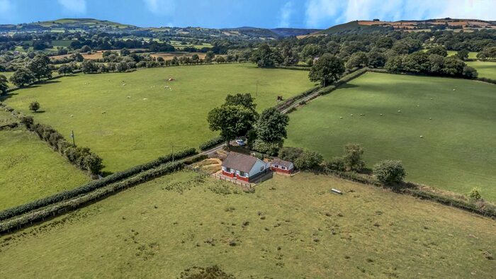 2 Bedroom Detached Bungalow For Sale In Crossgates, Llandrindod Wells, LD1
