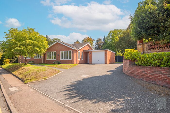3 Bedroom Detached Bungalow For Sale In Oaklands Drive, Cringleford, NR4