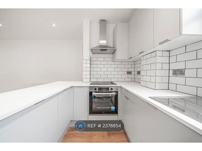 2 Bedroom Maisonette To Rent In Kilmorie Road, London, SE23