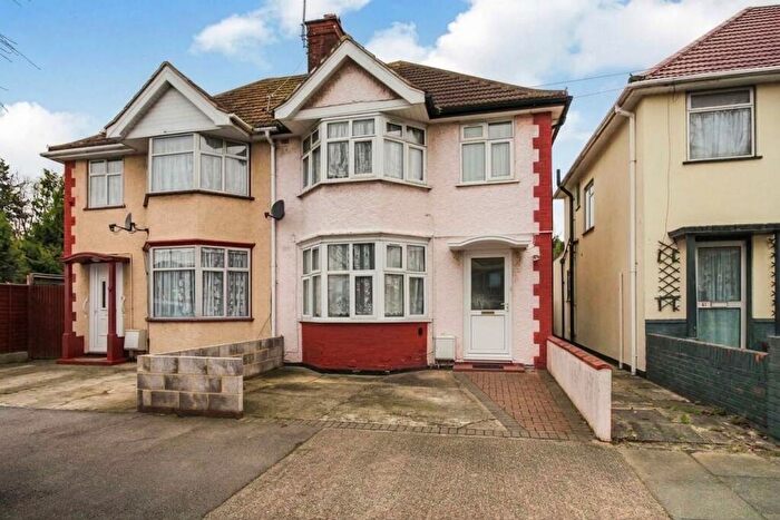 3 Bedroom Semi Detached House For Sale In Victoria Avenue, Wembley, HA9