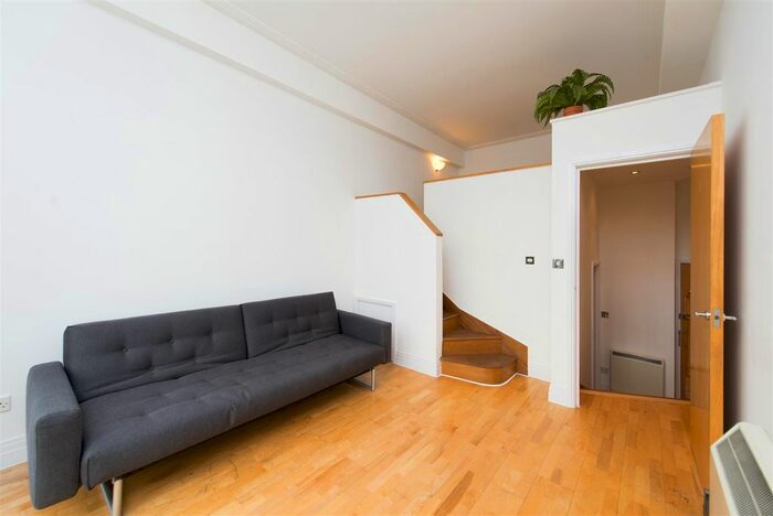 1 Bedroom Flat To Rent In Prescot Street, London, E1