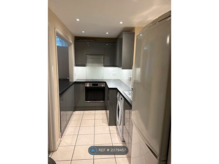 1 Bedroom Flat To Rent In New King Street, Bath, BA1