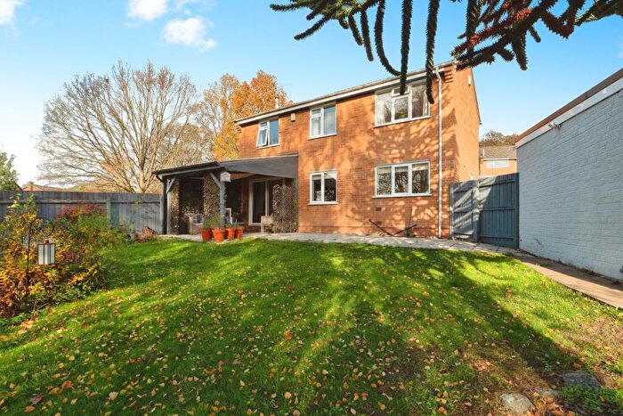 4 Bedroom Detached House For Sale In Duncan Way, Loughborough, LE11