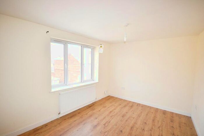 2 Bedroom Flat To Rent In Neasham Road, Darlington, DL1
