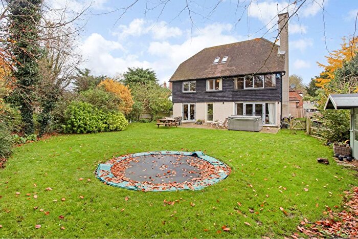 6 Bedroom Detached House For Sale In Church Road, Blewbury, OX11