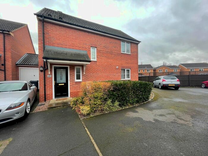 3 Bedroom Link Detached House To Rent In Williamson Gardens, Langley Mill, Nottingham NG16