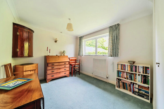 2 Bedroom Bungalow For Sale In Headbourne Worthy House, Bedfield Lane, Headbourne Worthy, Winchester, SO23