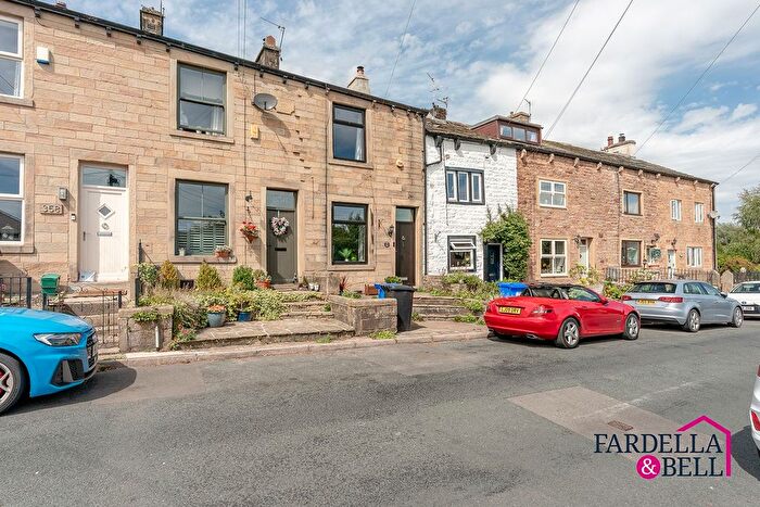 3 Bedroom Terraced House For Sale In Wheatley Lane Road, Fence, BB12
