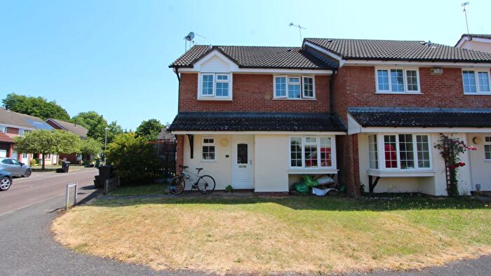 2 Bedroom Semi-Detached House To Rent In The Glebe, Wrington, BS40