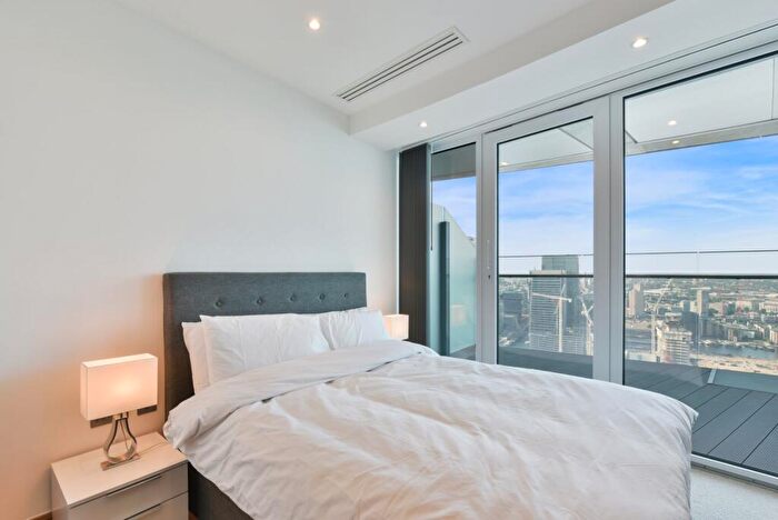 1 Bedroom Flat For Sale In Arena Tower, Crossharbour Plaza, Canary Wharf, E14