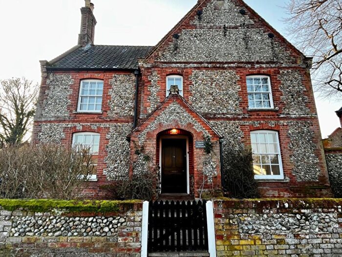 3 Bedroom Character Property To Rent In Lower Farm Cottage, NR21