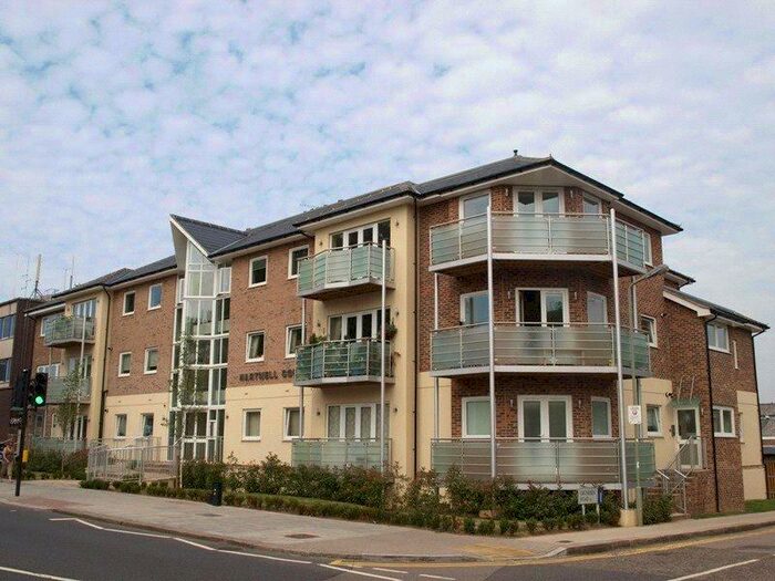 3 Bedroom Apartment To Rent In Hartnell Court, Ballards Lane, Finchley, London, N3