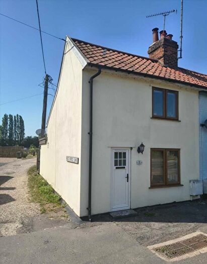 2 Bedroom End Of Terrace House For Sale In Post Office Cottages, Martlesham, IP12